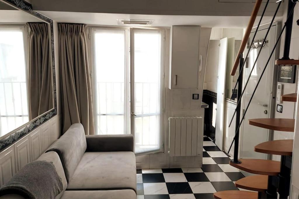 Duplex Notre-Dame De Paris Apartment Ngoại thất bức ảnh